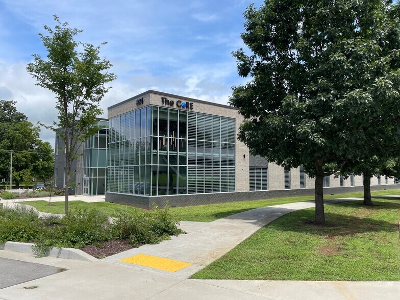 More Photos Of 824 Bull Lea Run, Lexington Medical For Lease