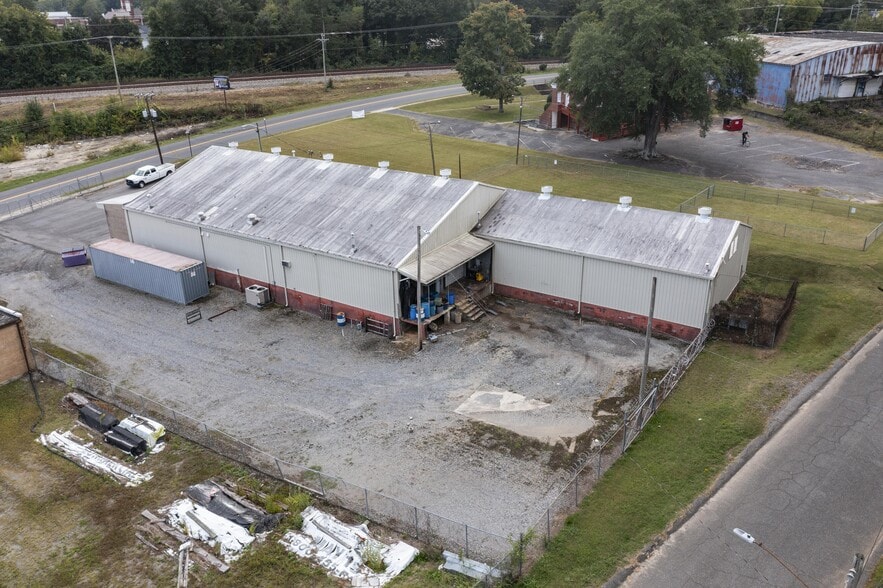 More Photos Of 1444 W Airline Ave, Gastonia Warehouse For Sale