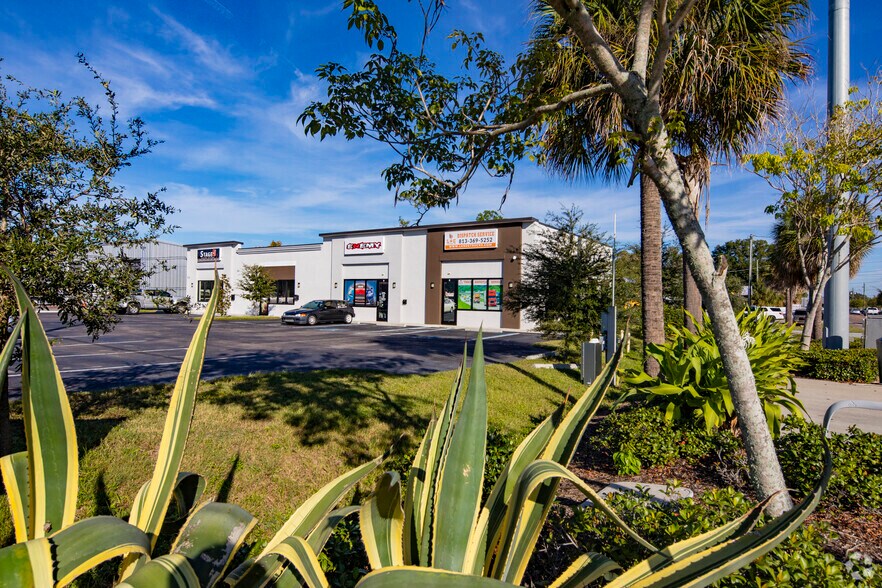 More Photos Of 4201 W Dr. Martin Luther King Jr. Blvd, Tampa Storefront Retail Office For Lease