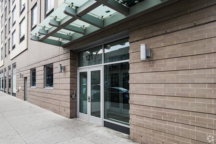 More Photos Of 1951 Park Ave, New York Apartments For Lease