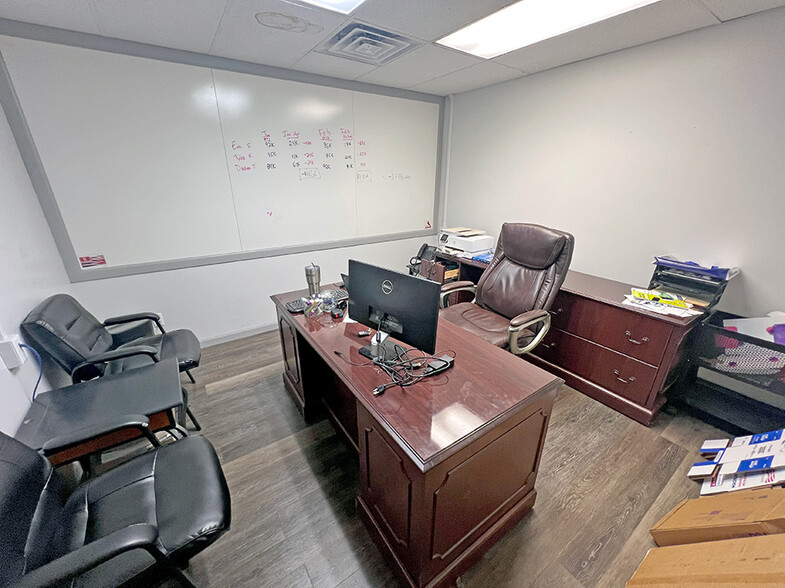 More Photos Of 1450-1520 S Mill St, Nashville Warehouse For Sale