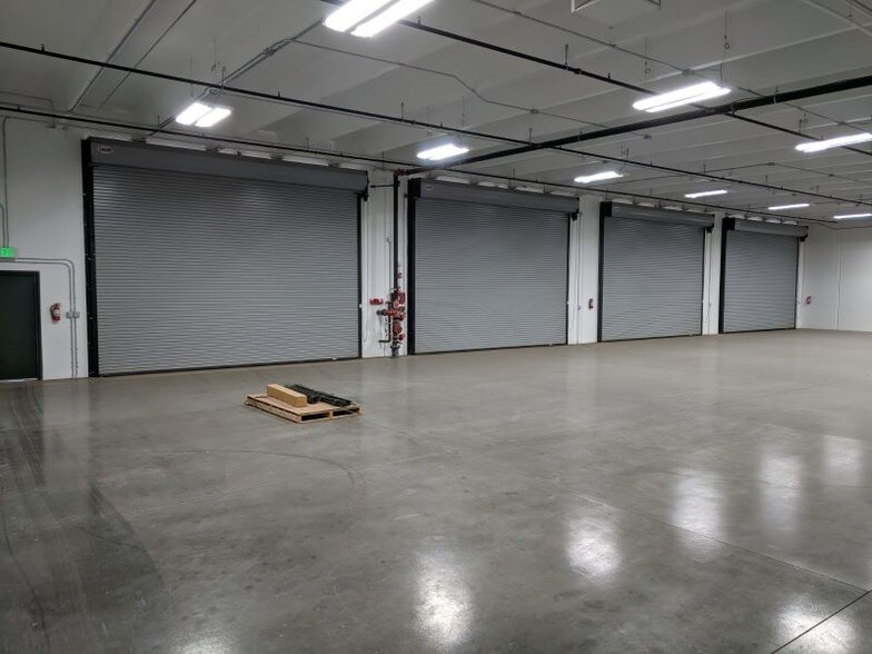 More Photos Of 5335 E Main St, Mesa Manufacturing For Sale