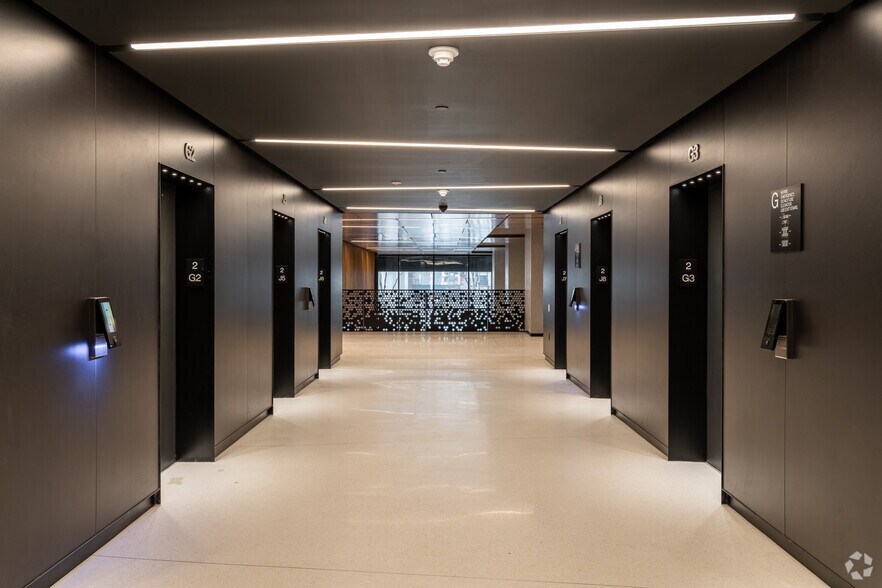 More Photos Of 135 W 50th St, New York Coworking Space