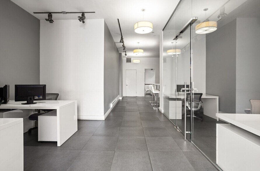 More Photos Of 500 4th Ave, Brooklyn Apartments For Lease