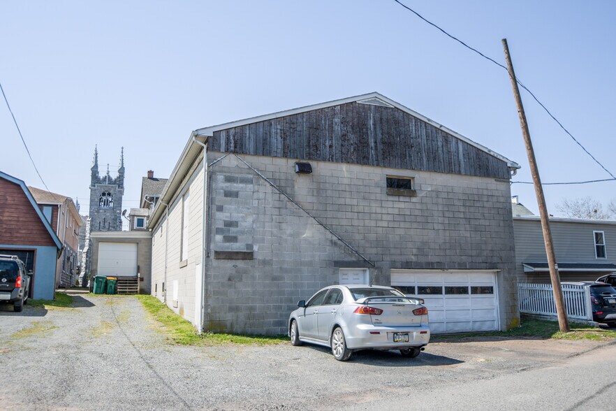 More Photos Of 82 Main St, Pennsburg General Retail For Sale