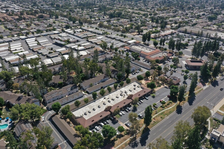 More Photos Of 7201 Archibald Ave, Rancho Cucamonga General Retail For Sale
