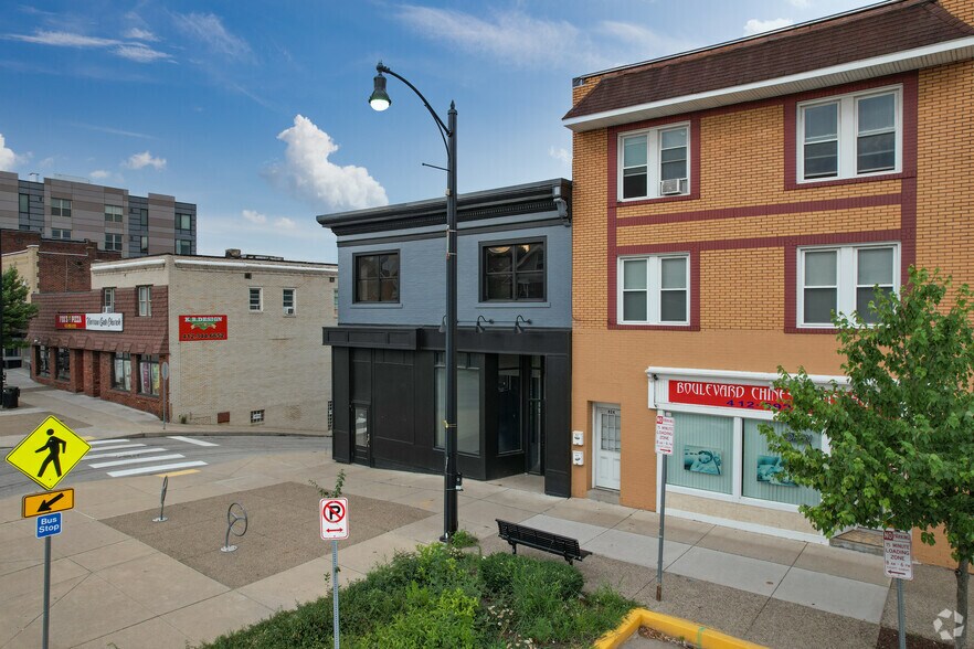 More Photos Of 826 Brookline Blvd, Pittsburgh Storefront Retail Office For Sale