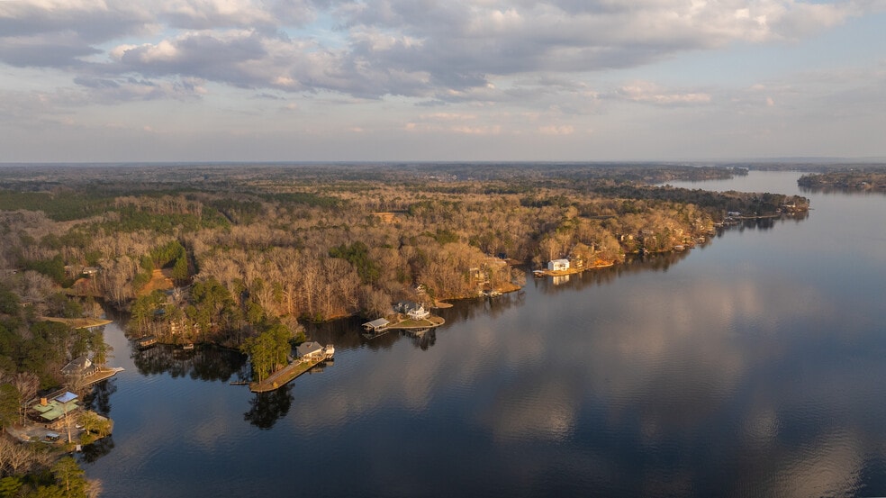 More Photos Of 402 Cliffside dr, Titus Land For Sale