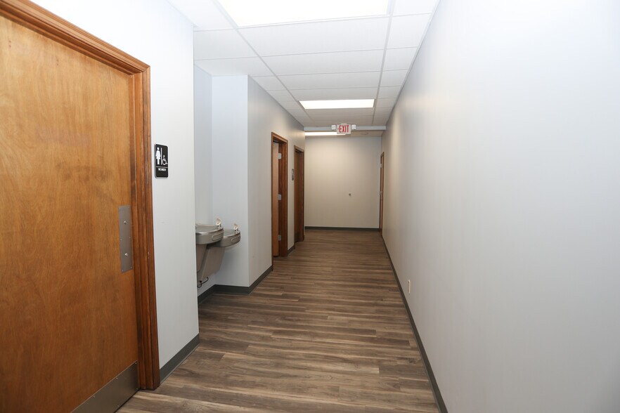 More Photos Of 2902 Foltz Dr, Edgewood Medical For Sale