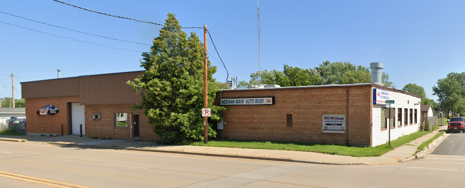 Primary Photo Of 994 Main St, Neenah Light Manufacturing For Sale