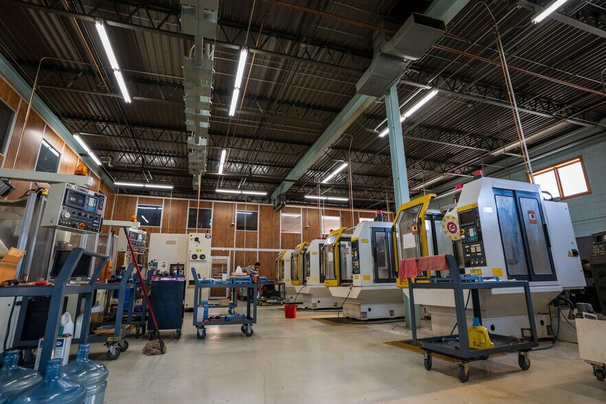 More Photos Of 267 Fairfield Ave, West Caldwell Warehouse For Sale