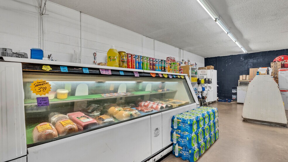 More Photos Of 6578 Meridian Rd, Lone Grove Convenience Store For Sale