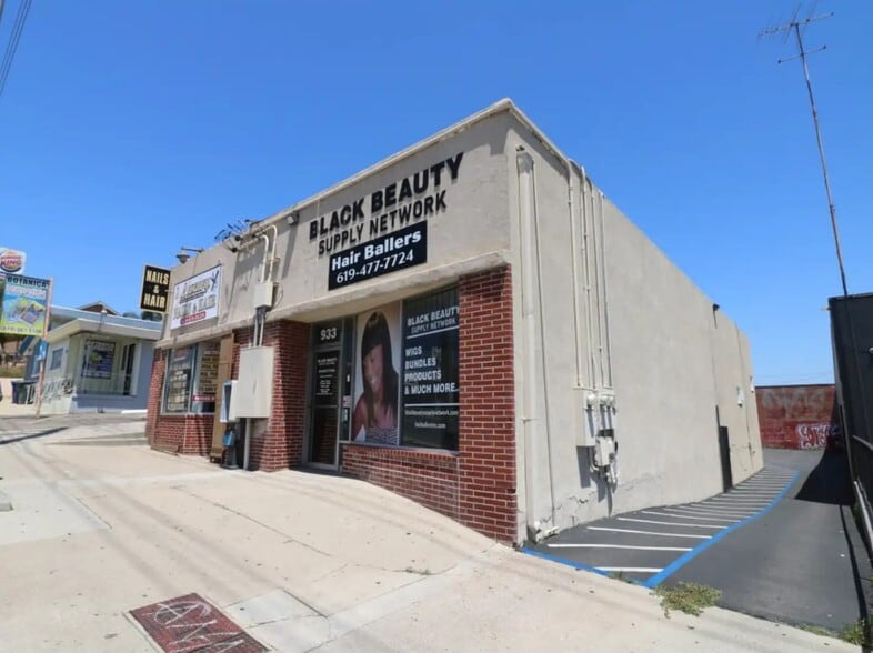 More Photos Of 927 Highland Ave, National City Freestanding For Sale