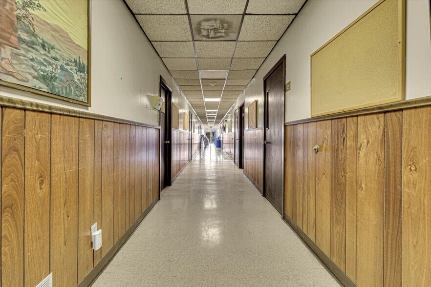 More Photos Of 17200 E 39th St S, Independence Religious Facility For Sale