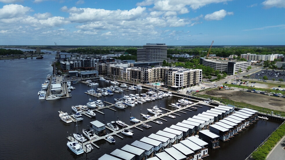 More Photos Of 901 Nutt St, Wilmington Multifamily For Sale