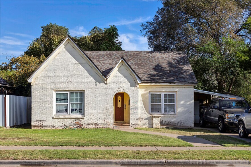 More Photos Of , Lubbock Multifamily For Sale