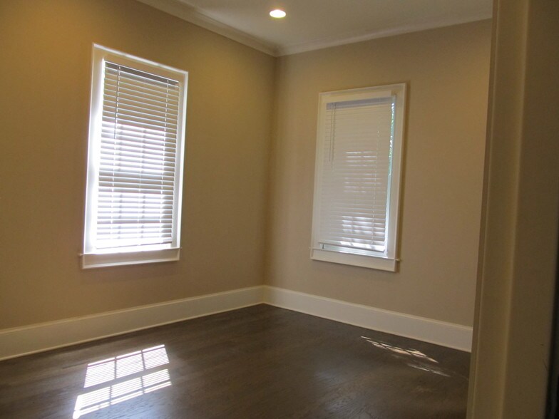More Photos Of 1934 N Druid Hills Rd NE, Atlanta Office For Sale