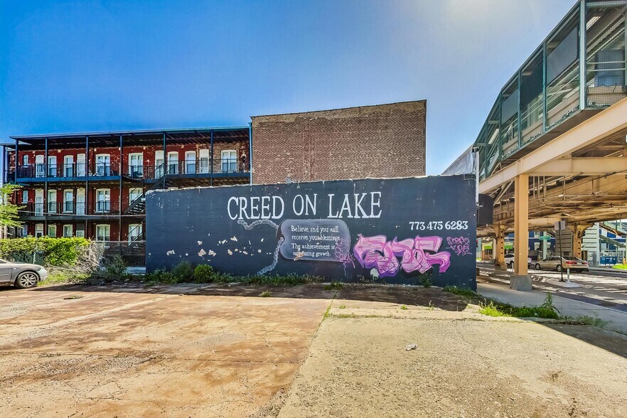 More Photos Of 2806 W Lake St, Chicago Fast Food For Lease