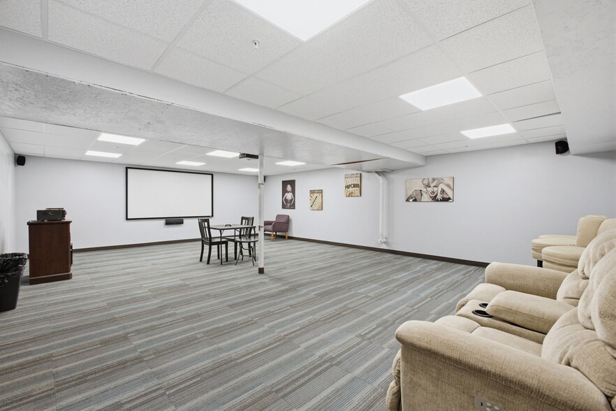 More Photos Of 437 Jefferson Rd, Fremont Shelter For Sale