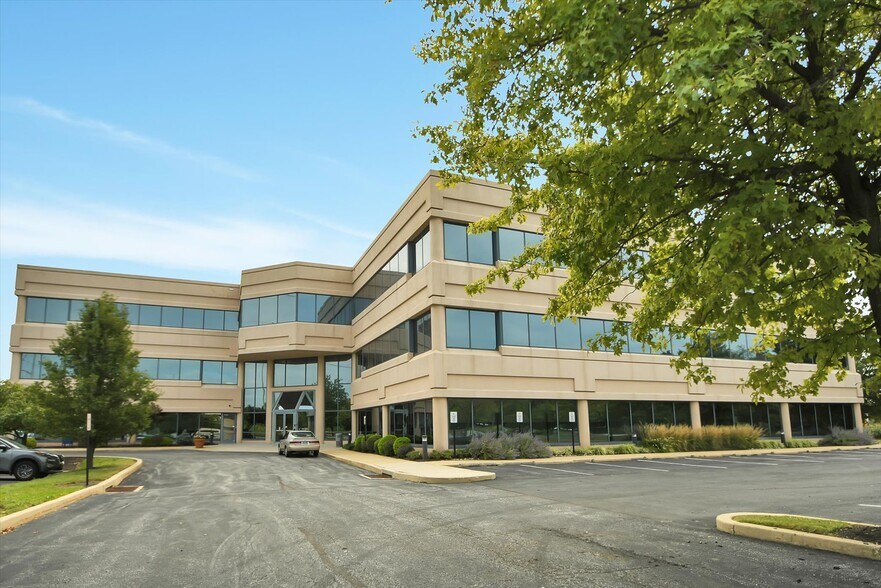 More Photos Of 300 Stevens Dr, Lester Office For Lease