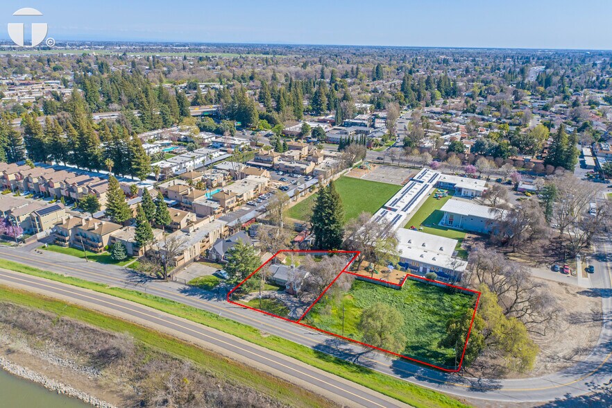 More Photos Of 6015 Riverside Blvd, Sacramento Land For Sale