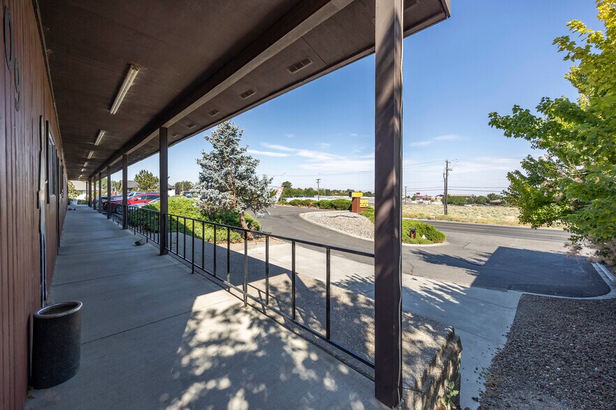 More Photos Of 7509 W Deschutes Rd, Kennewick Office For Sale