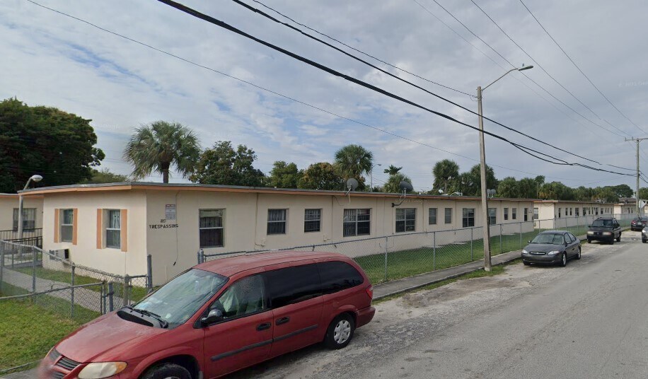 More Photos Of 2412 NW 58th St, Miami Apartments For Sale