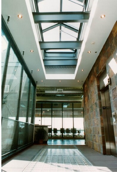 More Photos Of 2127 Innerbelt Business Center Dr, Overland Office For Lease