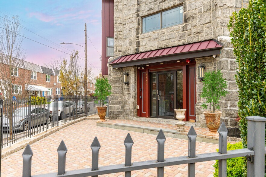 More Photos Of 4557 Manayunk Ave, Philadelphia Apartments For Sale