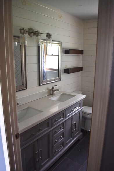 More Photos Of 8778 Arapahoe Rd, Boulder Horse Stables For Sale