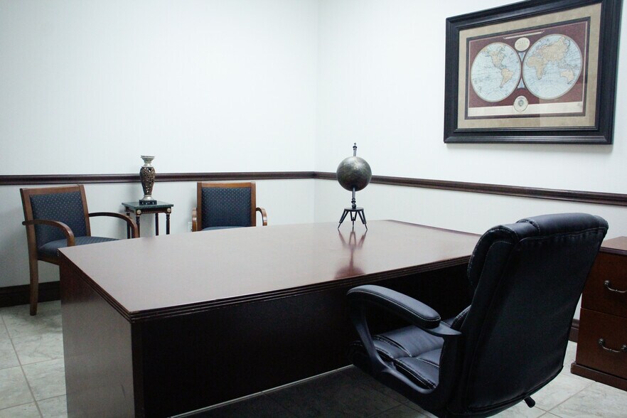 More Photos Of 1376 Turnbull Bay Rd, New Smyrna Beach Warehouse For Lease