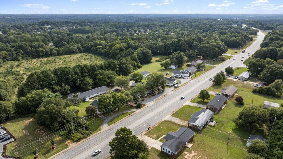 More Photos Of 4026 Moore Duncan Hwy, Moore Assisted Living For Sale