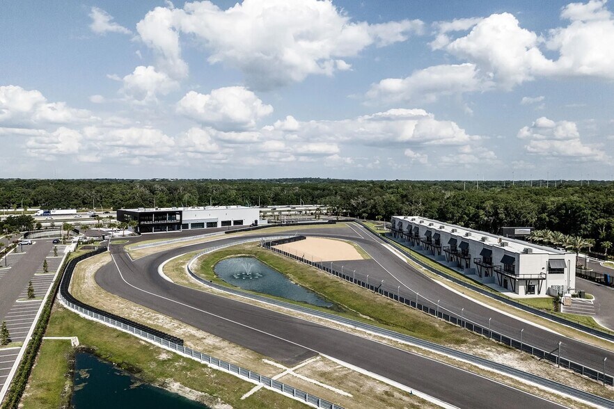 More Photos Of 6500 Motor Enclave Way, Tampa Racetrack For Lease