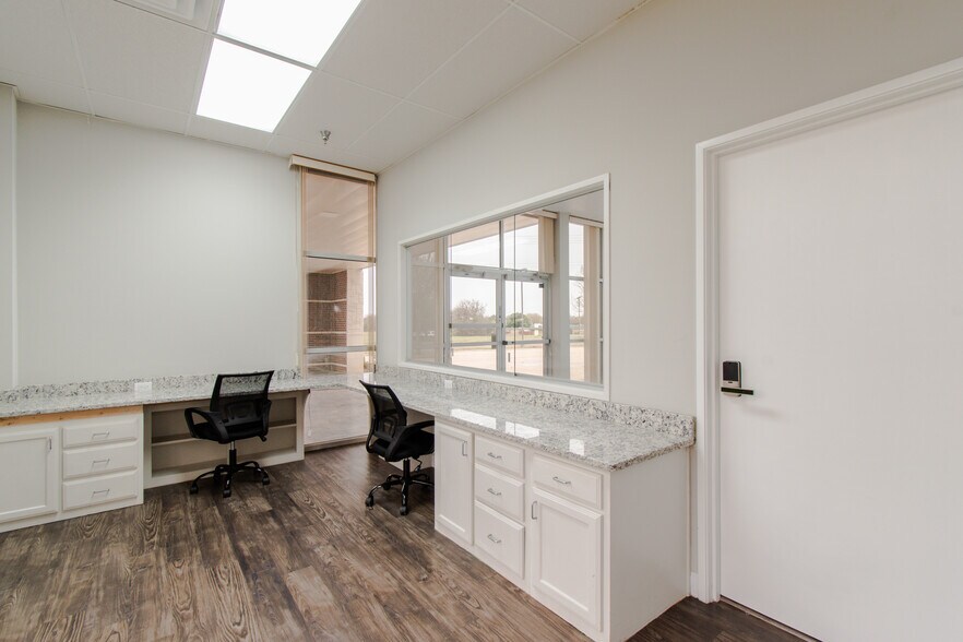 More Photos Of 1450 N Redbud Blvd, McKinney Medical For Lease