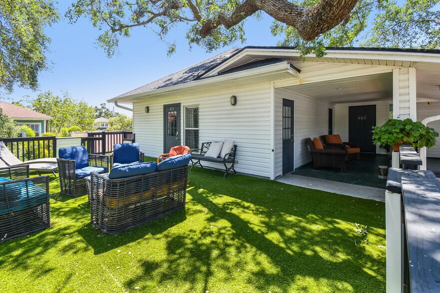 More Photos Of 454 Main St, Safety Harbor Storefront Retail Residential For Sale