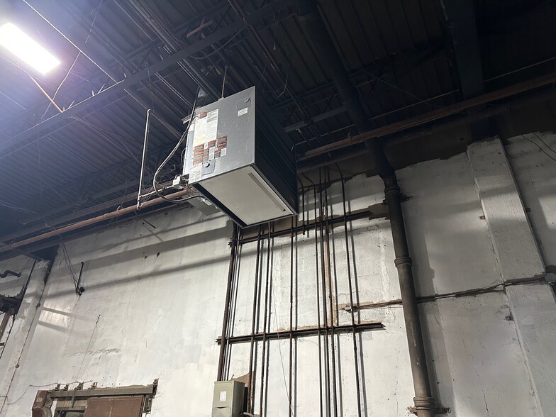 More Photos Of 5 Pruyn's Island Dr, Glens Falls Unknown For Lease