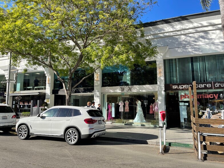 More Photos Of 220-228 N Canon Dr, Beverly Hills Loft Creative Space For Lease