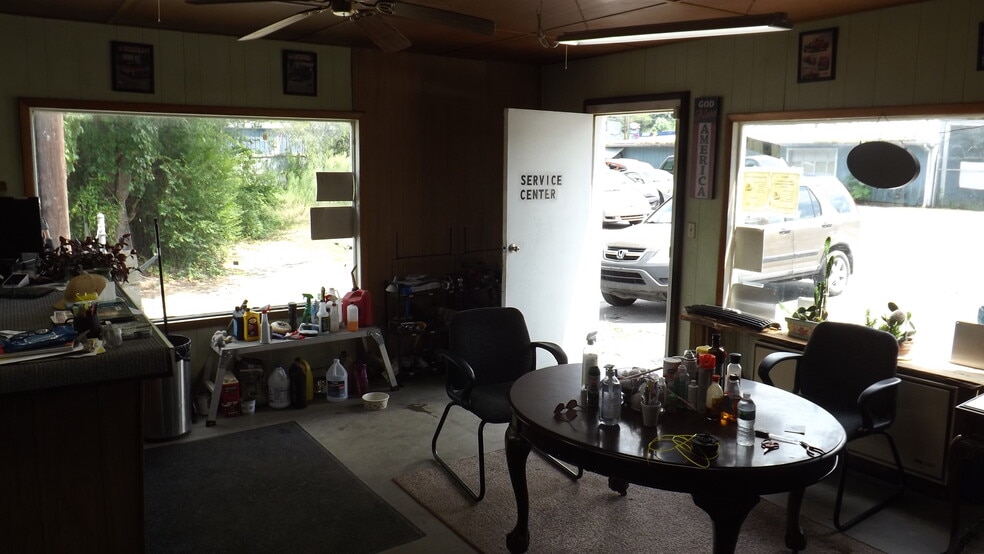 More Photos Of 2056 US 70 Hwy, Swannanoa Auto Salvage Facility For Lease