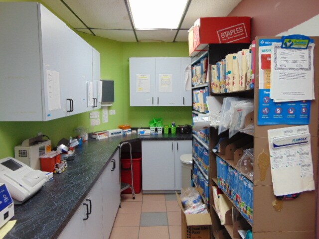 More Photos Of 30000 Orchard Lake Rd, Farmington Medical For Lease