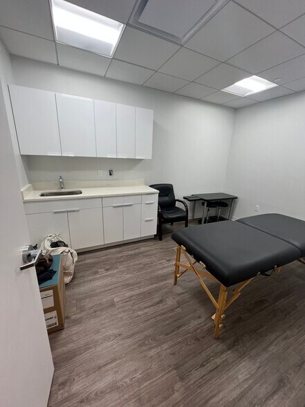 More Photos Of 3010 Westchester Ave, Purchase Office For Lease