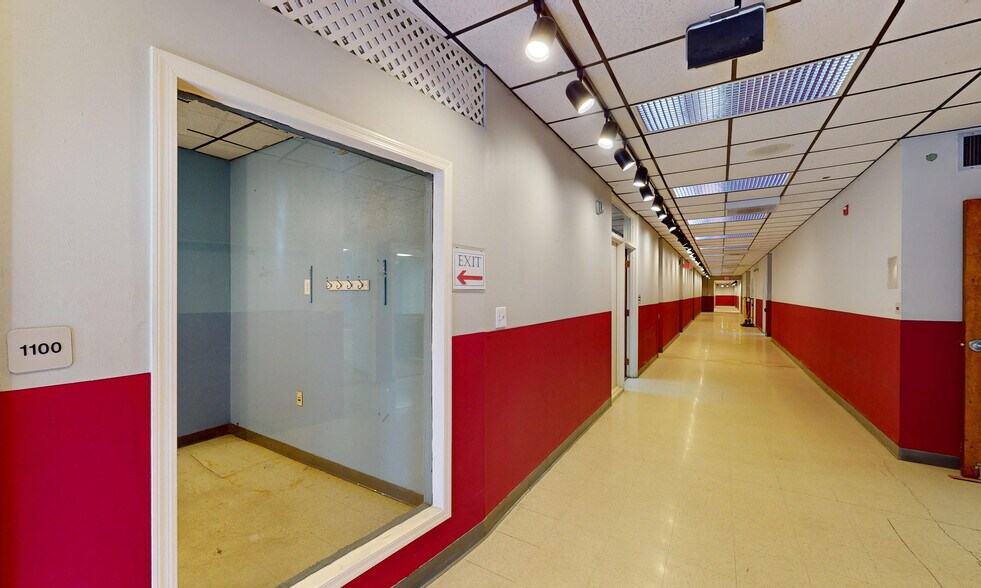 More Photos Of 3767 E Grant Rd, Tucson Office For Sale