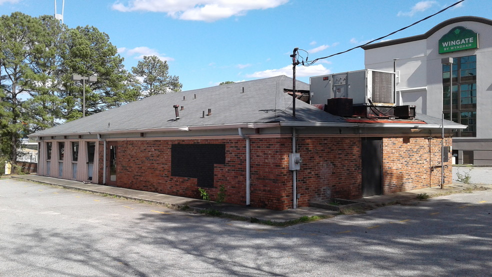 Primary Photo Of 2771 Spring Rd SE, Atlanta Land For Sale