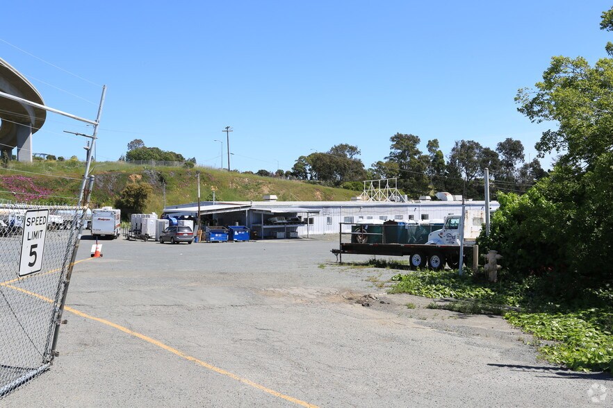More Photos Of 1 Oak Rd, Benicia Manufacturing For Lease