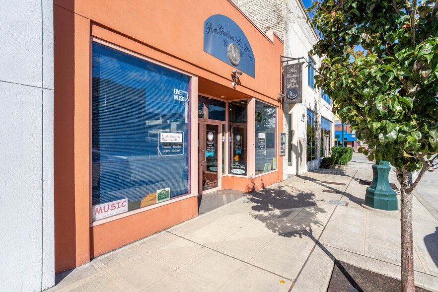 More Photos Of 1316 Wall St, Everett Office For Sale