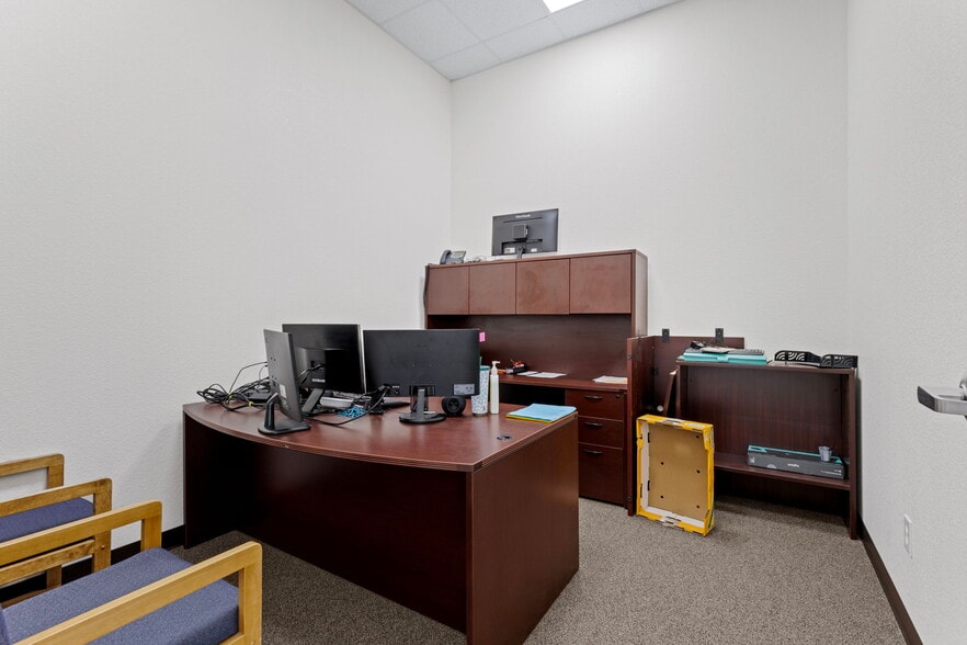 More Photos Of 11052 Cimarron St, Firestone Storefront Retail Office For Lease