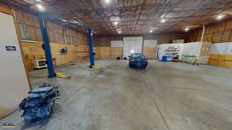 More Photos Of 2000 Mccartney Rd, Campbell Warehouse For Sale