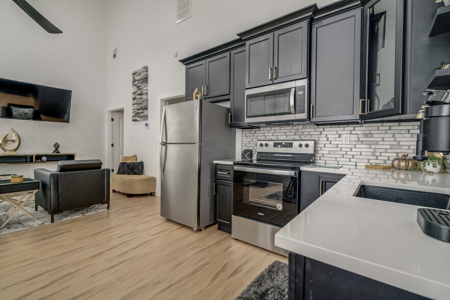 More Photos Of 12204 E County Road 76, Coyle Specialty For Sale