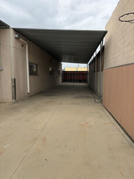 More Photos Of 15044 Proctor Ave, City of Industry Manufacturing For Sale