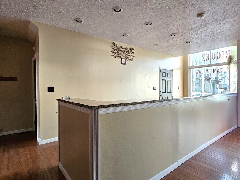 More Photos Of 219 Jefferson St, Fairmont Office Residential For Sale