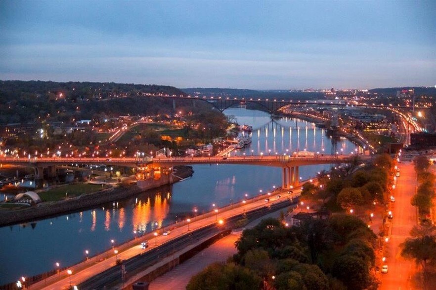 More Photos Of 180 Kellogg Blvd E, Saint Paul Apartments For Lease